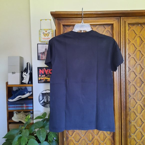 3/$15 MARVEL Deadpool Corss Armed Circle Splatter Distressed Logo Tee - Black, S - Picture 8 of 16